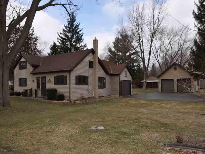 328 Maple St., Eagle, WI 53119