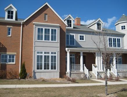 99 56th St #G9, Kenosha, WI 53140