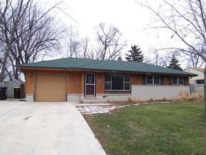 5836 W Betty Ln, Brown Deer, WI 53223