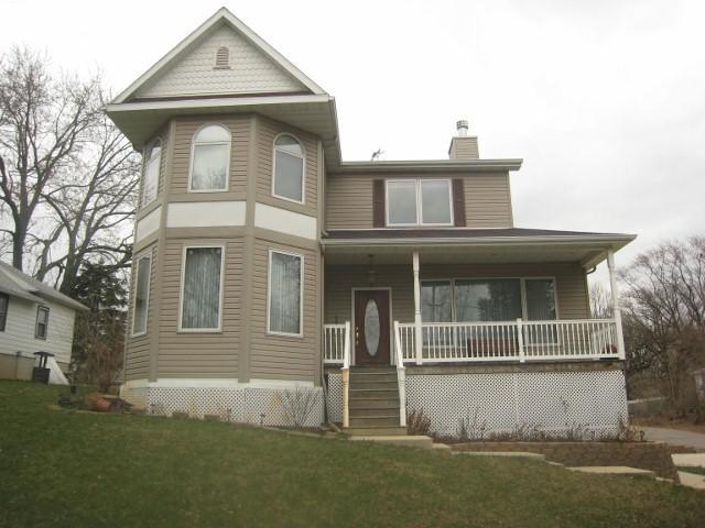 N6911 Oak Ln, Sugar Creek, WI 53121