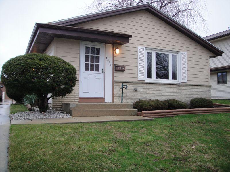 5314 S 14th St., Milwaukee, WI 53221