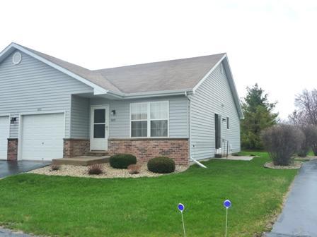 3055 25th St, Kenosha, WI 53144