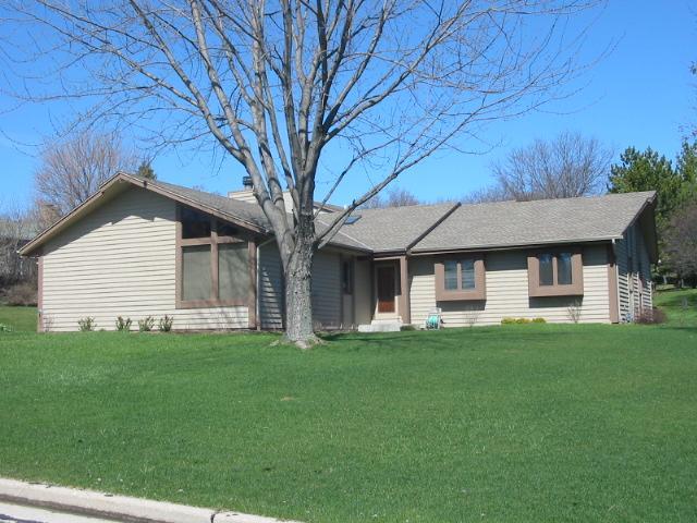 10324 W Spring Green Rd., Greenfield, WI 53228