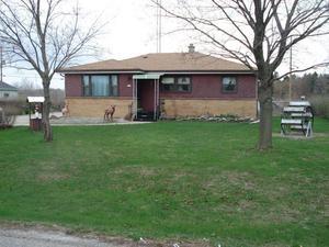 1110 Timmer Ln, Mount Pleasant, WI 53406