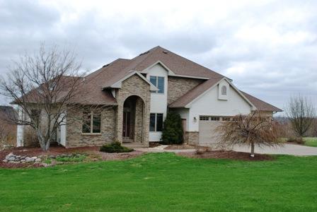 N5198 N Innsbruck, Onalaska, WI 54669