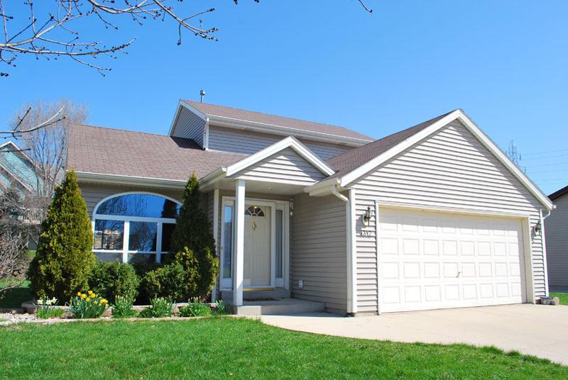 1312 Danny St, Waukesha, WI 53186