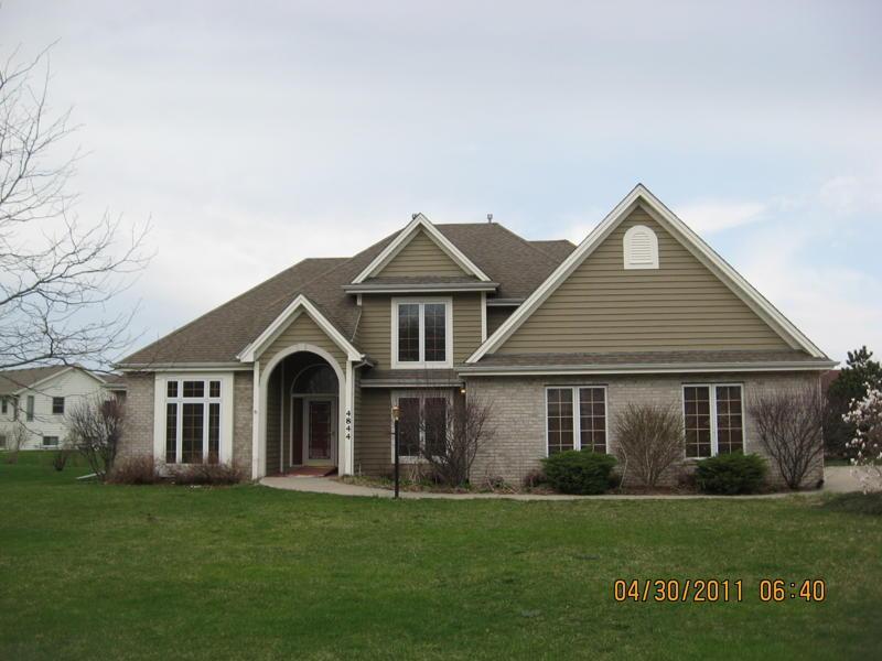 4844 Piper Ln, Mount Pleasant, WI 53403