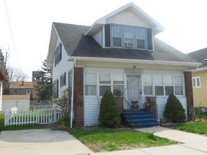 1941 Linden Ave, Racine, WI 53403