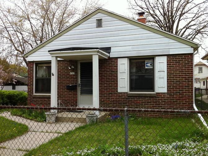 4765 N 41st St., Milwaukee, WI 53209