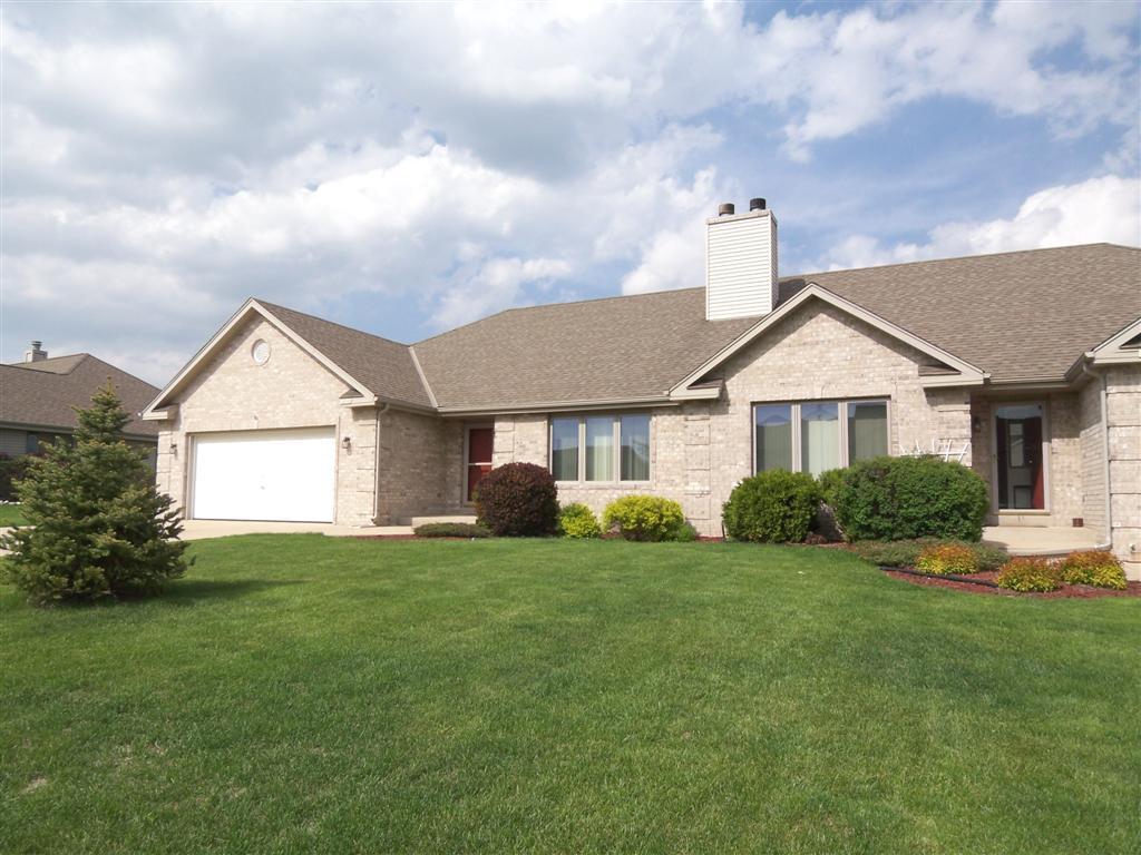 16702 W Observatory Rd, New Berlin, WI 53151