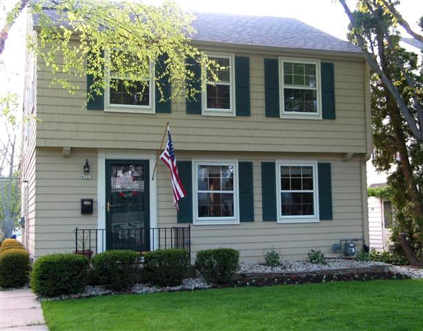 4525 N Morris Blvd, Shorewood, WI 53211