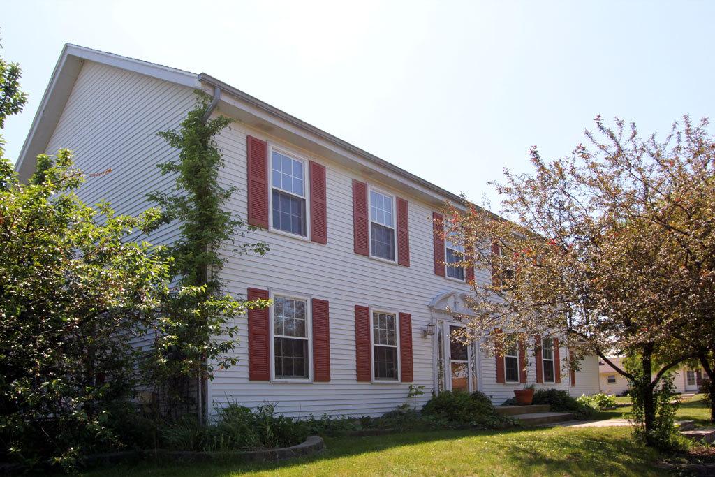 2273 W Halsey Ave, Milwaukee, WI 53221