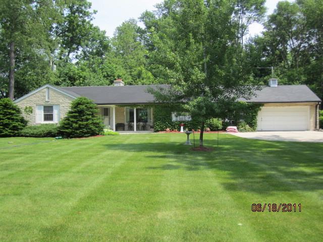 9510 W Forest Park Dr., Hales Corners, WI 53130