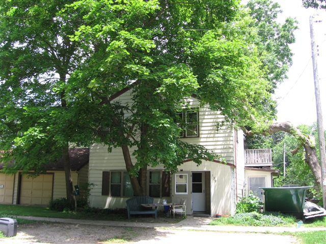 139 Harrison St. #139 1/2, Delavan, WI 53115