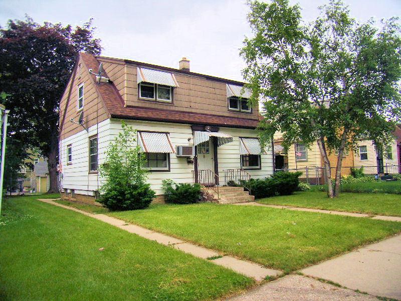 4851 N 39th St, Milwaukee, WI 53209