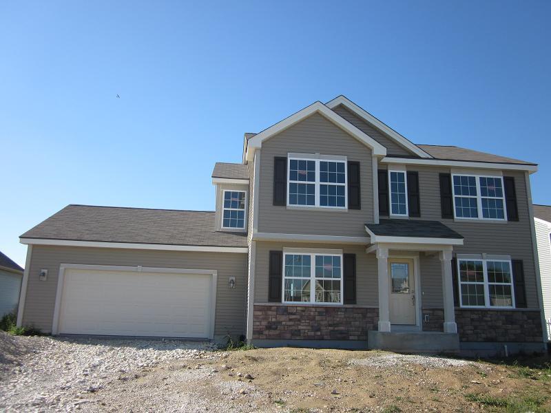 9629 W Parkland Ct., Milwaukee, WI 53224