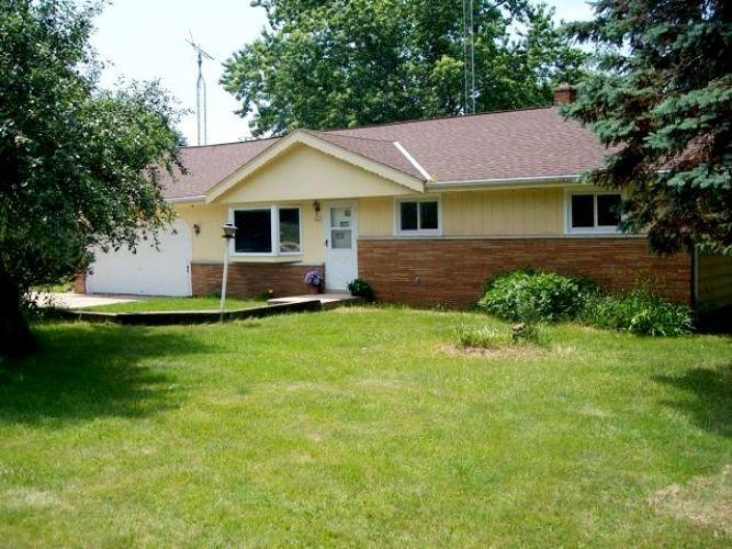 5443 S 200th St., New Berlin, WI 53146