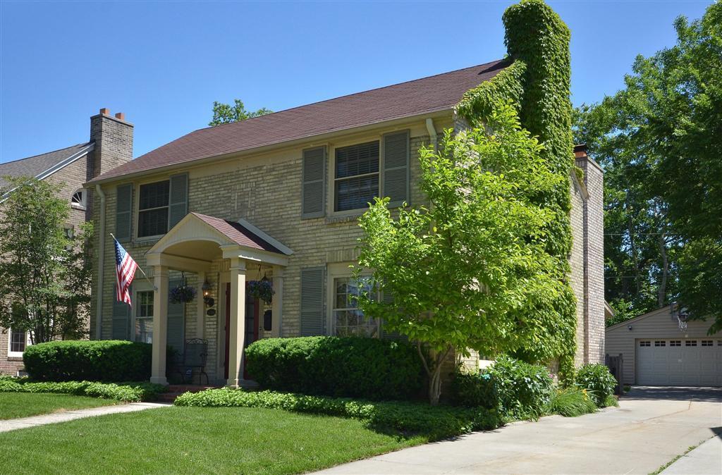 6244 N Bay Ridge, Whitefish Bay, WI 53217