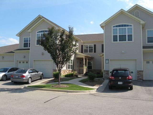 1150 Park Dr #702, Lake Geneva, WI 53147