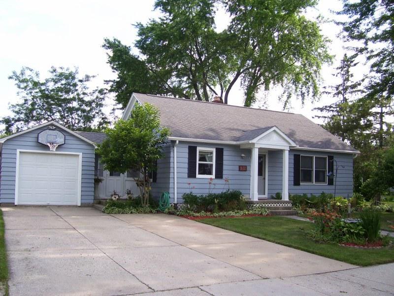 511 Keller St, Kewaskum, WI 53040