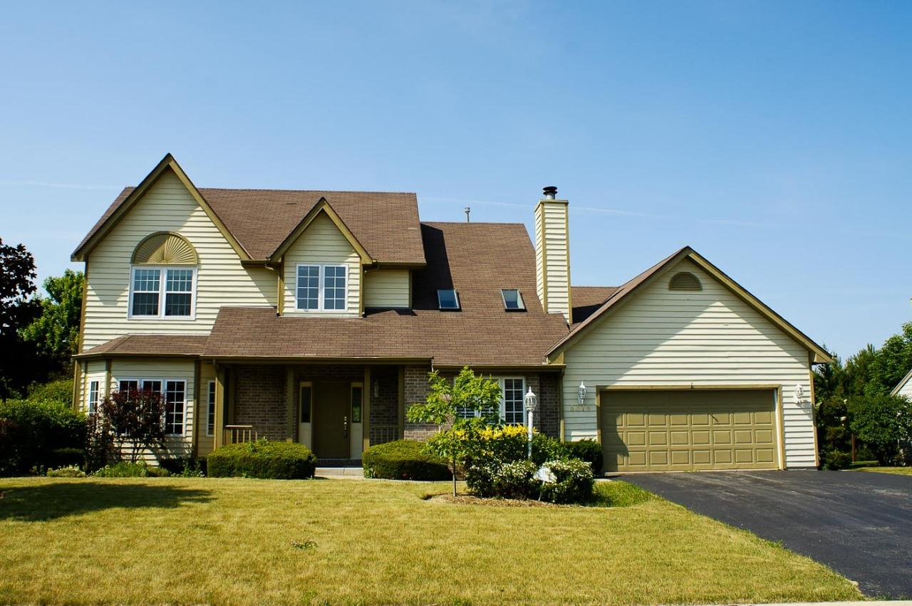 5314 Percival Ln, Mount Pleasant, WI 53406