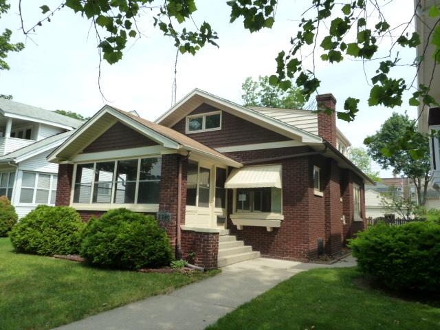 2340 Carmel Ave, Racine, WI 53405