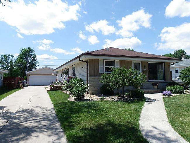 3735 S 93rd St., Milwaukee, WI 53228