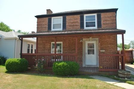 2325 Mitchell St., Racine, WI 53403