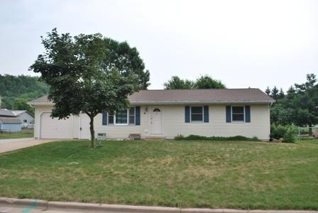1513 Holley, Holmen, WI 54636