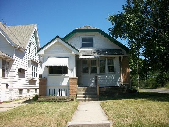 114 N 60th St, Milwaukee, WI 53213