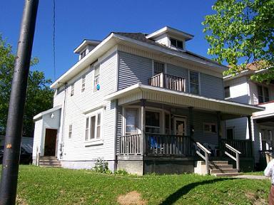 1904 Hamilton St, Racine, WI 53404