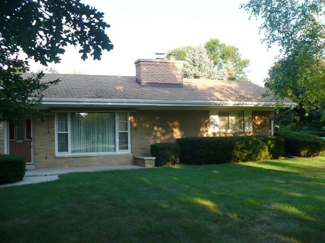 1640 Mierow Ln., Brookfield, WI 53045