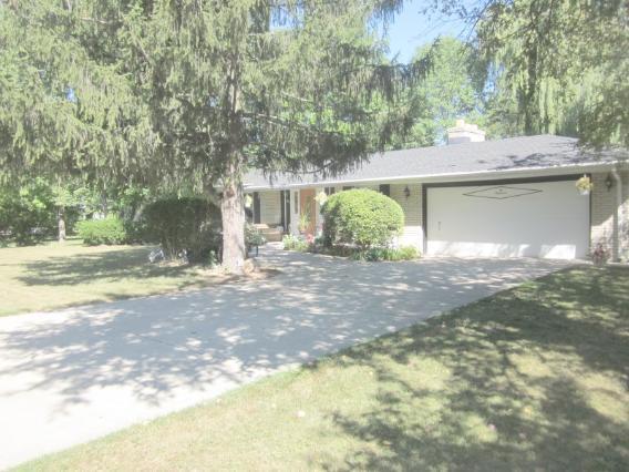 400 E Forest Hill Ave., Oak Creek, WI 53154