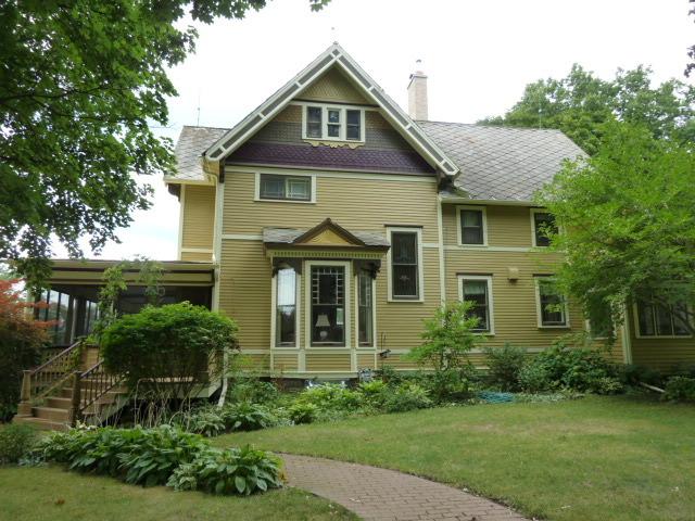 213 E Sherman Ave, Fort Atkinson, WI 53538