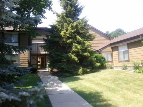 8619 N Servite Dr #214, Milwaukee, WI 53223