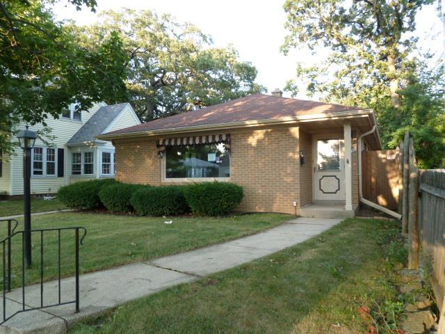 1631 Cleveland St, Racine, WI 53405