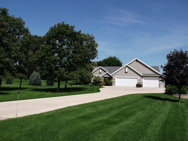 39650 93rd St, Randall, WI 53128