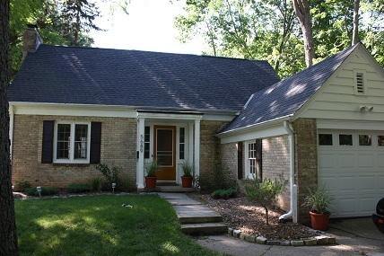 5689 N River Forest, Glendale, WI 53209