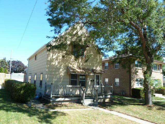 1726 Monroe Ave, South Milwaukee, WI 53172