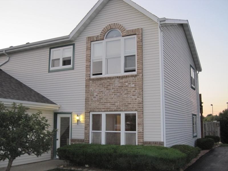 58 Stacy Lynn Ln. #C, Hartford, WI 53027