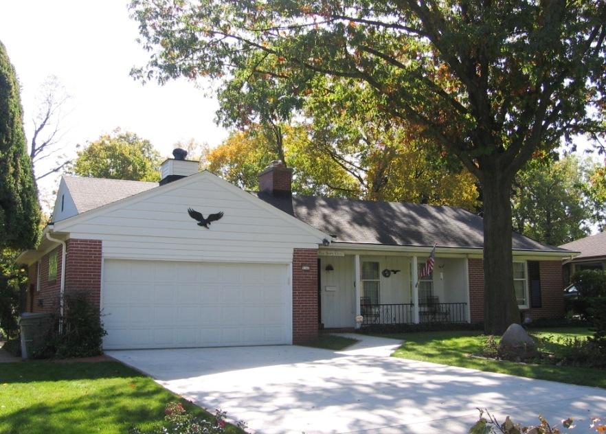 5163 W Jerelyn Pl., Milwaukee, WI 53219