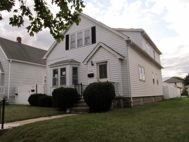 3525 S 14th St, Milwaukee, WI 53221