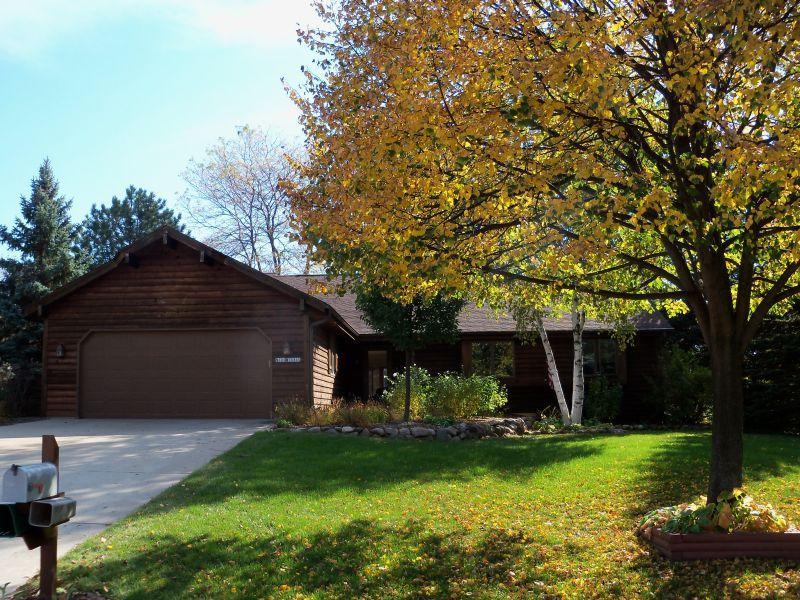 N104W16845 Thorn Apple Row, Germantown, WI 53022