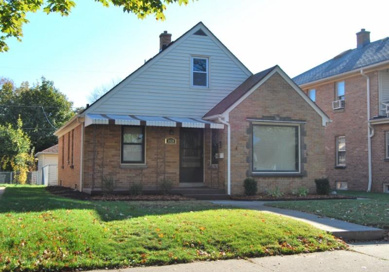 3520 N 57th St, Milwaukee, WI 53216