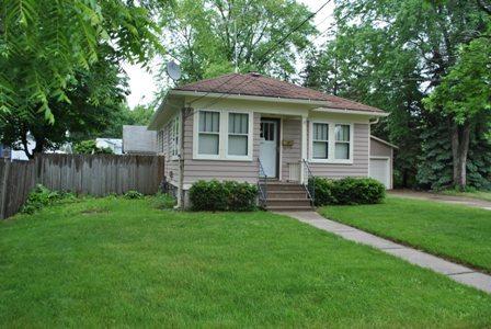 111 S Elm St, Oconomowoc, WI 53066