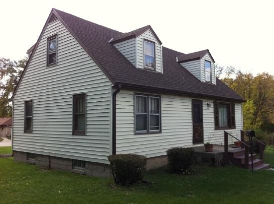 1407 Minnesota Ave., South Milwaukee, WI 53172