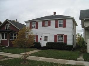 3211 Wright Ave, Racine, WI 53405