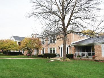 933 W Heritage Ct. #103, Mequon, WI 53092