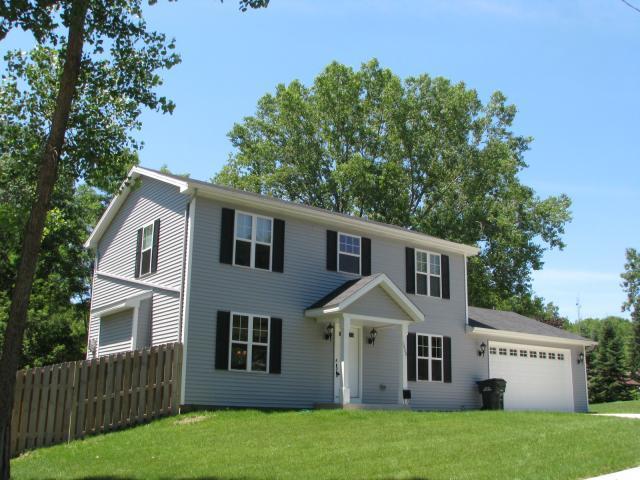 1230 N 11th Ave., West Bend, WI 53090