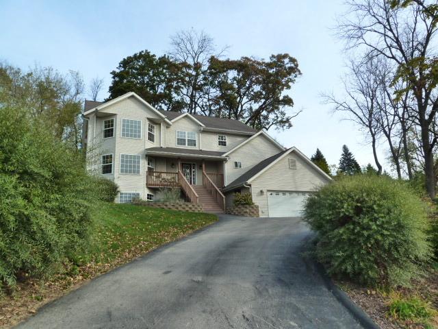 N39W27330 Hillside Grove, Pewaukee, WI 53072